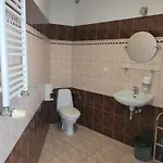 Artel Tarsis דירה קולובז'ג
