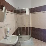 Artel Tarsis קולובז'ג