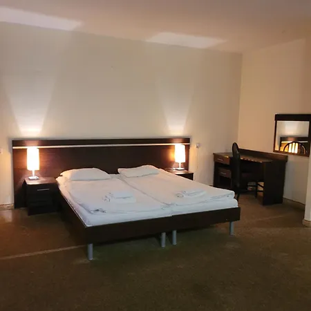 Artel Tarsis Kołobrzeg