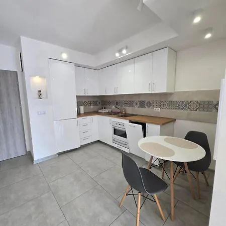 Artel Tarsis Apartment *