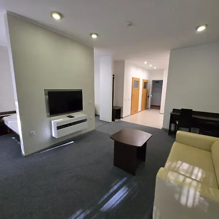 Artel Tarsis * Kołobrzeg